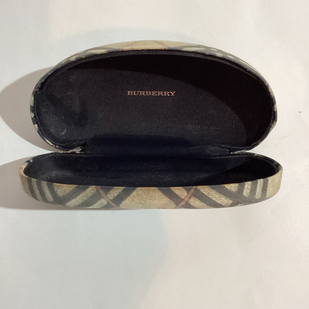 Burberry Original Clamshell Sunglass Case,iconic signature plaid, made in Italy - Picture 5 of 12